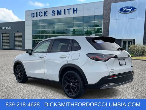 Used 2024 Honda HR-V Sport image 4