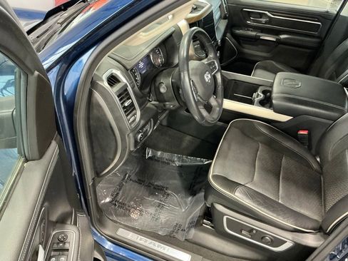 Used 2022 RAM 1500 Laramie AWD/4WD image 4