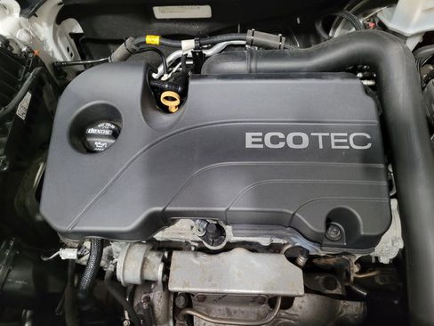 Used 2019 Chevrolet Equinox LT FWD image 30