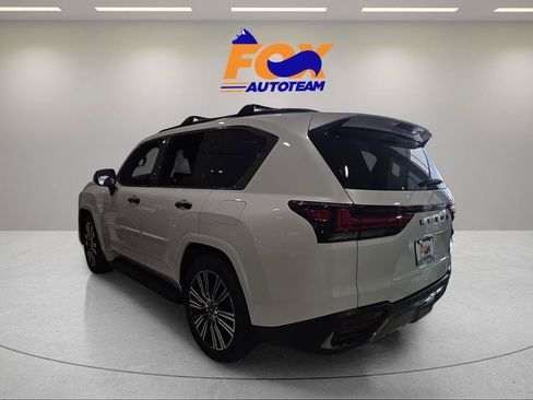 New 2026 Lexus LX 600 4WD w/ Luxury Package image 2