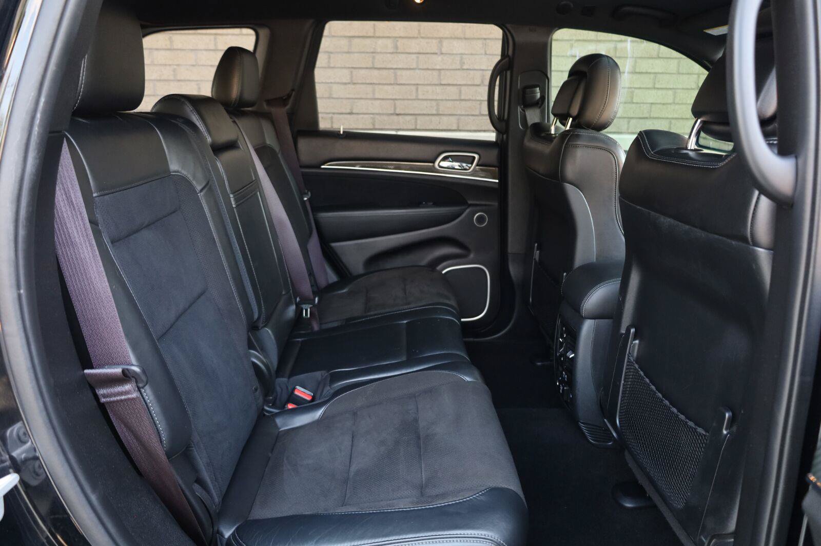 Used 2020 Jeep Grand Cherokee SRT AWD/4WD image 26