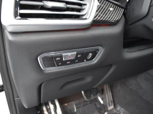 Used 2022 BMW X5 M50i w/ Executive Package image 10