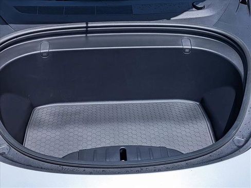 Used 2019 Tesla Model 3 Mid Range RWD image 23