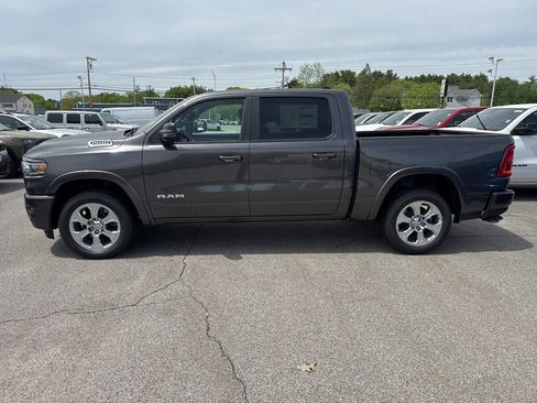 New 2026 RAM 1500 4x4 Crew Cab image 4