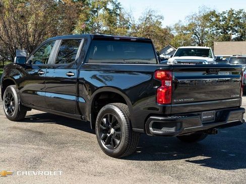 Used 2026 Chevrolet Silverado 1500 Custom image 9