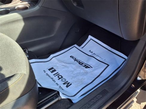 Used 2022 Chevrolet Equinox LT image 90