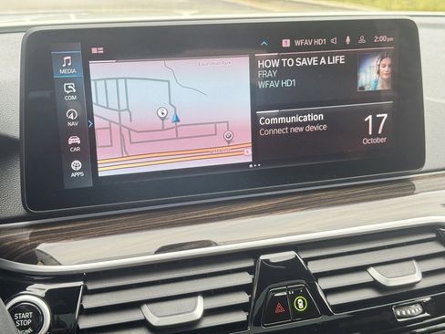 Certified 2023 BMW 530e xDrive w/ Premium Package image 12