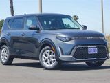 New 2025 Kia Soul S image 2