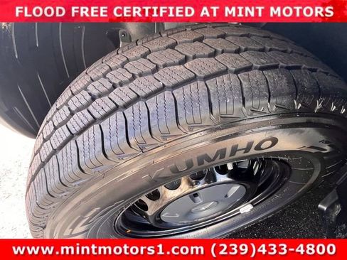 Used 2025 Mercedes-Benz Sprinter 2500 image 33