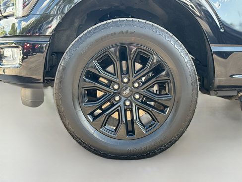 Used 2024 Ford F150 Lariat w/ Bed Utility Package AWD/4WD image 38