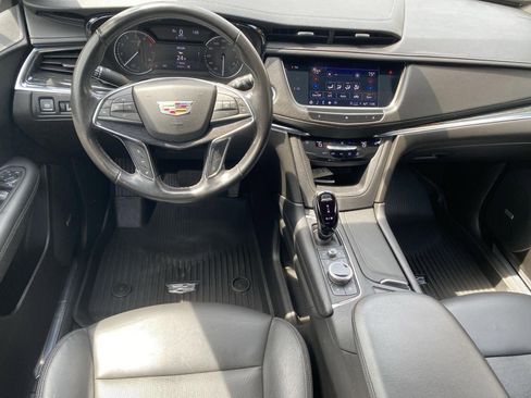Used 2021 Cadillac XT5 Premium Luxury w/ LPO, Floor Liner Package AWD/4WD image 23