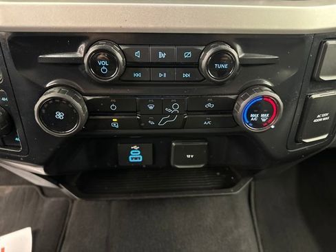 Used 2024 Ford F250 XLT image 25