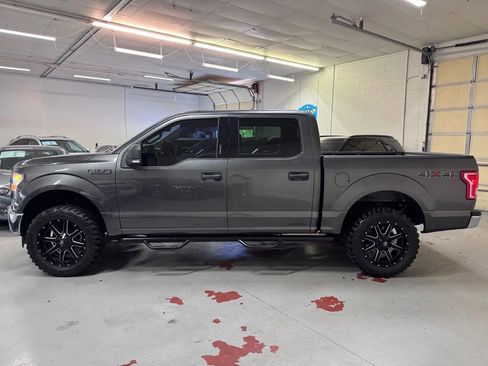 Used 2017 Ford F150 XLT w/ Equipment Group 301A Mid AWD/4WD image 7