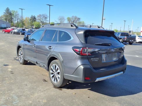 Used 2024 Subaru Outback Limited AWD/4WD image 32