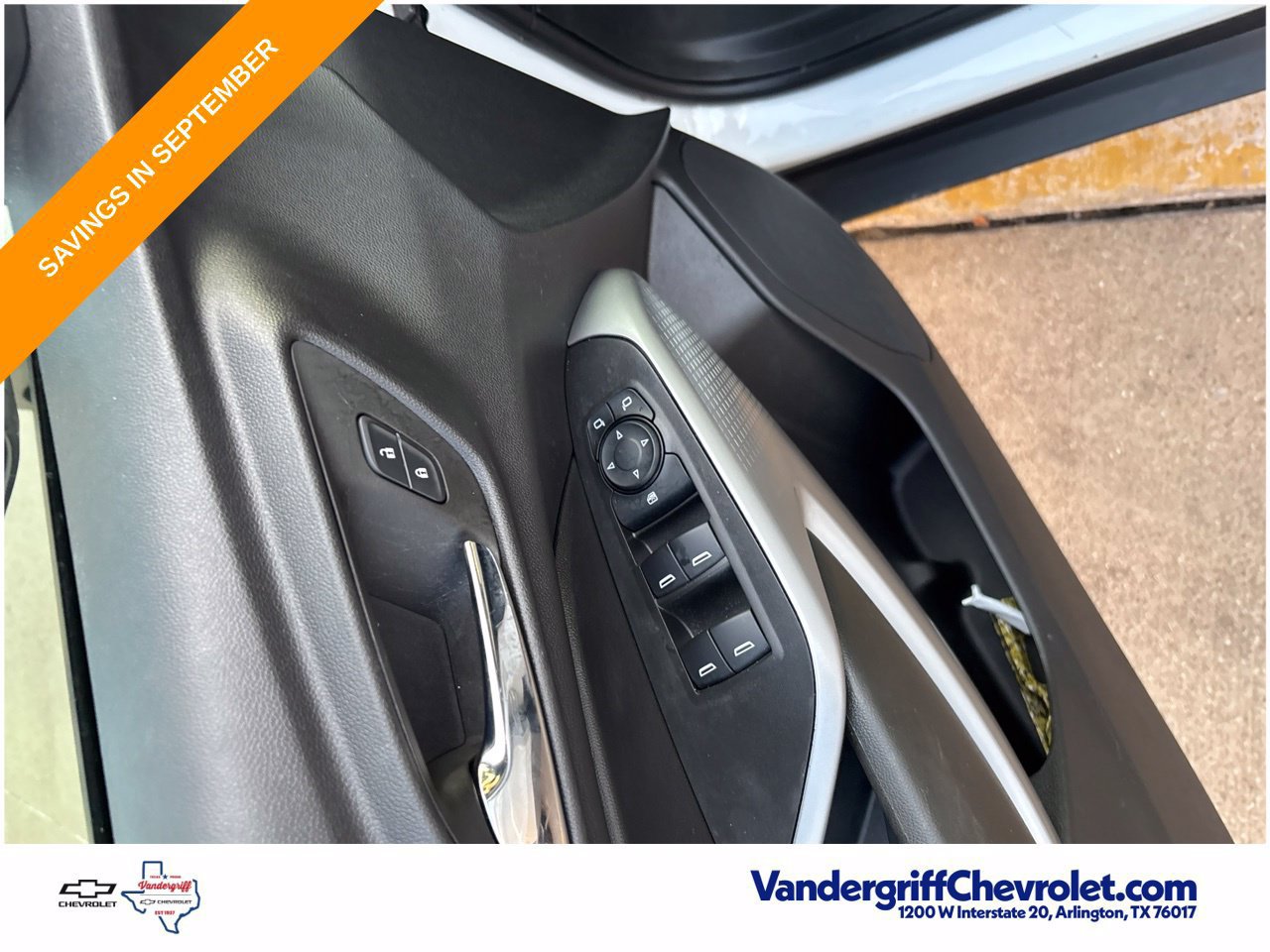 Used 2024 Chevrolet Trax LS w/ LS Convenience Package FWD image 13