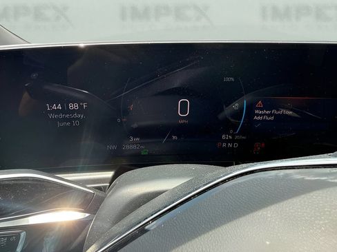 Used 2024 Cadillac Lyriq Tech AWD/4WD image 9
