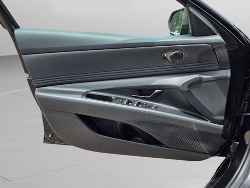 New 2026 Hyundai Elantra Sport FWD image 21
