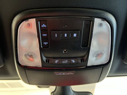 Used 2024 Dodge Durango R/T image 28