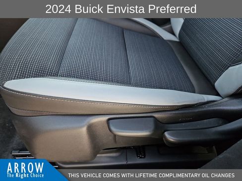 Used 2024 Buick Envista Preferred w/ Convenience II Package image 23