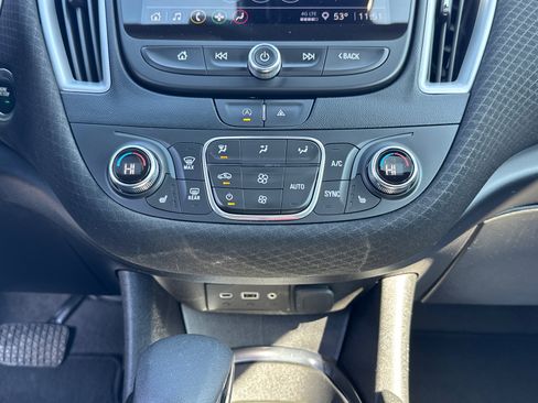 Used 2024 Chevrolet Malibu LT image 13