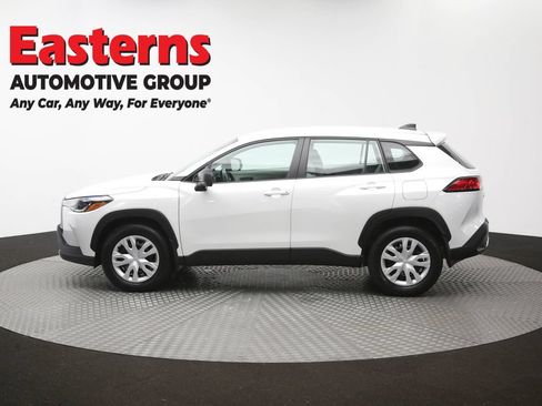 Used 2023 Toyota Corolla Cross L AWD/4WD image 62