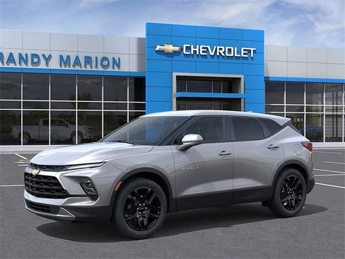 New 2025 Chevrolet Blazer LT image 2