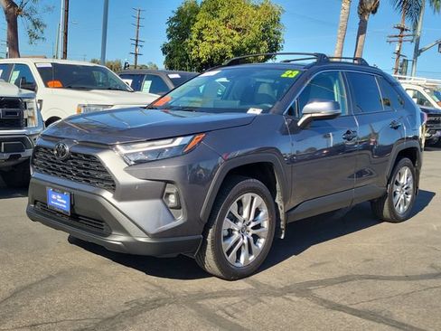 Used 2023 Toyota RAV4 XLE Premium AWD/4WD image 32