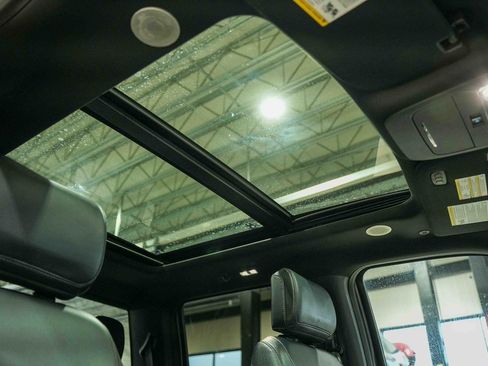 Used 2022 Ford F150 Lariat w/ Equipment Group 502A High image 14