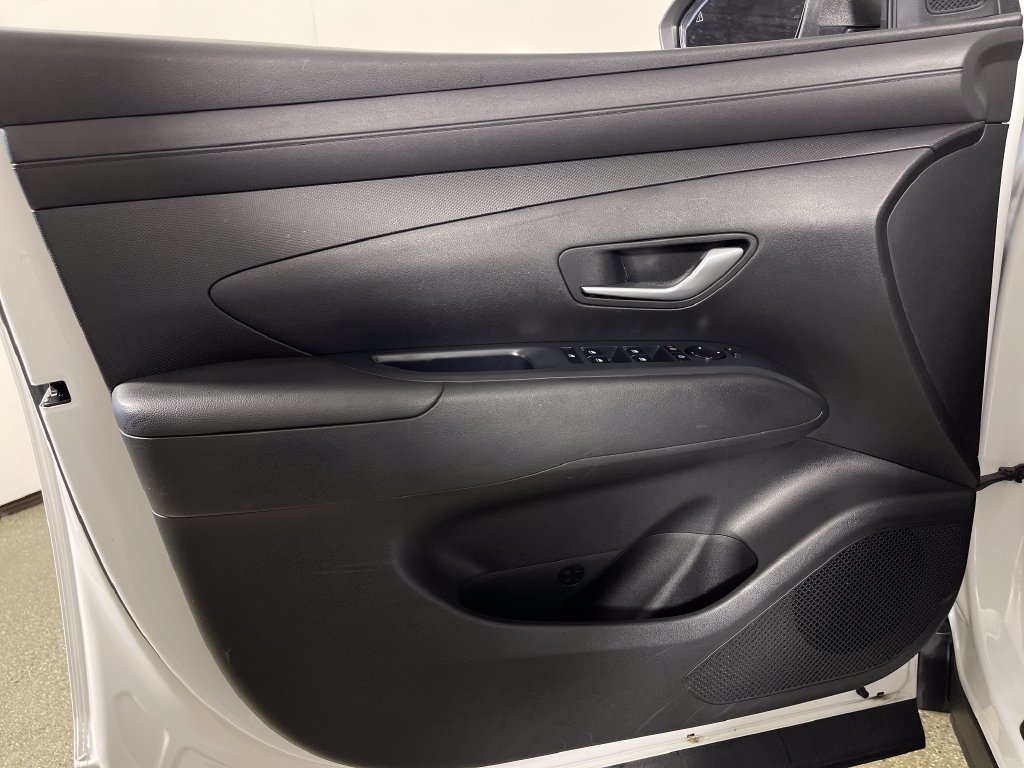 Certified 2025 Hyundai Tucson SEL FWD image 19