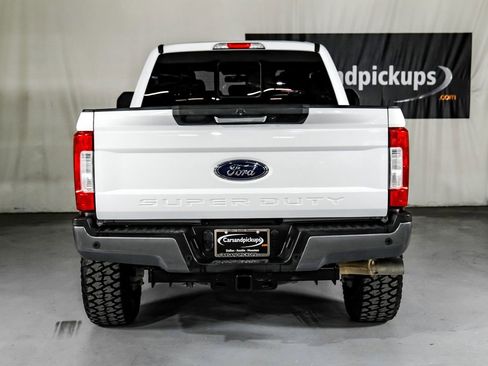 Used 2019 Ford F250 Lariat w/ Lariat Value Package image 7