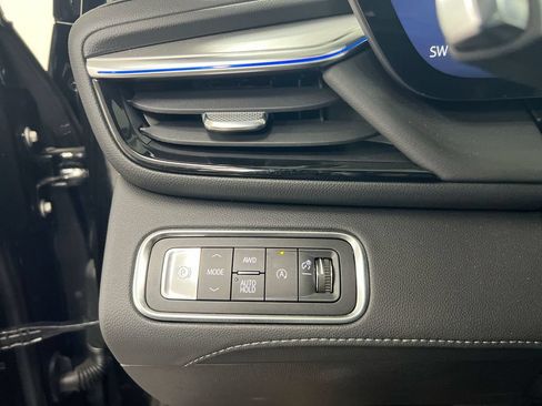 Used 2026 Buick Enclave Avenir w/ Super Cruise Package AWD/4WD image 19