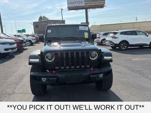 Used 2023 Jeep Gladiator Rubicon w/ LED Lighting Group AWD/4WD image 2