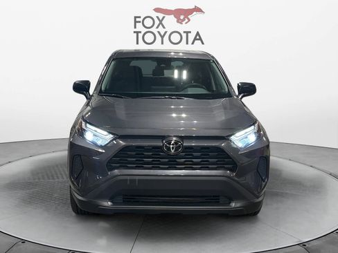 Used 2023 Toyota RAV4 LE AWD/4WD image 9