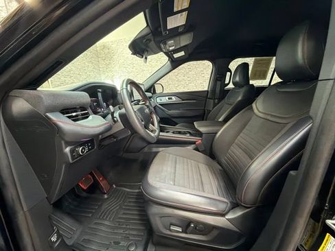 Used 2025 Ford Explorer ST-Line w/ Premium Package RWD image 22