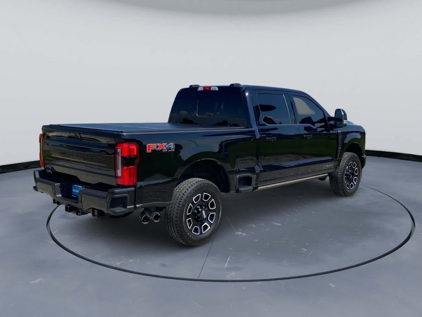 Used 2026 Ford F250 Platinum w/ FX4 Off-Road Package AWD/4WD image 9