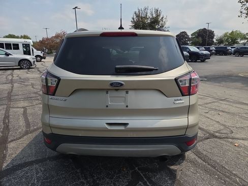 Used 2018 Ford Escape SEL FWD image 9