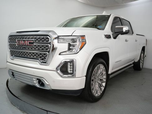 Used 2019 GMC Sierra 1500 Denali w/ Denali Ultimate Package image 3