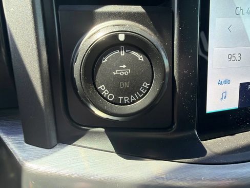 Used 2021 Ford F150 Lariat w/ Tow Technology Package AWD/4WD image 32