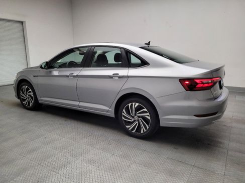 Used 2020 Volkswagen Jetta SEL image 3