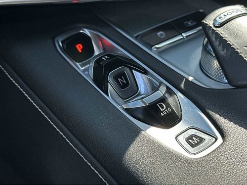 Used 2020 Chevrolet Corvette Stingray Preferred Cpe w/ 2LT Preferred Equipment Group RWD image 23