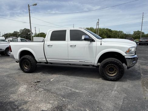Used 2017 RAM 3500 Laramie Longhorn AWD/4WD image 8