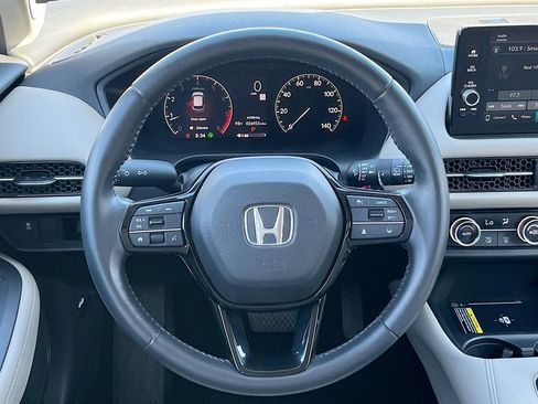Used 2024 Honda HR-V EX-L image 11