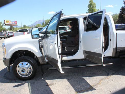 Used 2026 Ford F450 King Ranch w/ FX4 Off-Road Package AWD/4WD image 12
