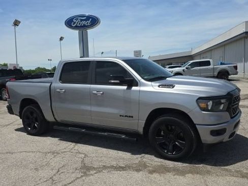 Used 2022 RAM 1500 Big Horn AWD/4WD image 2