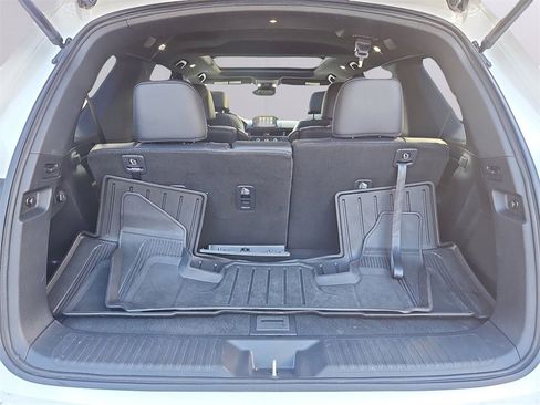Certified 2025 Honda Pilot TrailSport image 35