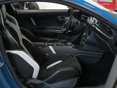 Used 2020 Ford Mustang Shelby GT500 w/ Carbon Fibre Track Pack RWD image 34