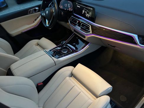 Used 2021 BMW X5 xDrive40i image 6