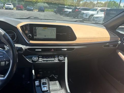 Used 2021 Hyundai Sonata Limited w/ Cargo Package FWD image 13
