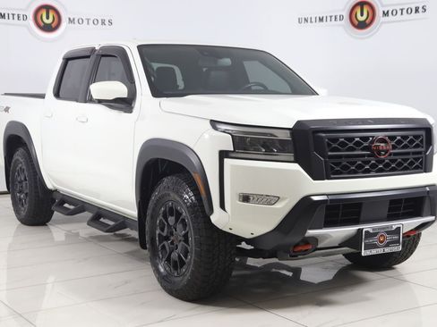 Used 2022 Nissan Frontier PRO-4X w/ Pro-4X Premium Package AWD/4WD image 22