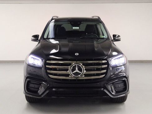 New 2026 Mercedes-Benz GLS 450 4MATIC image 3